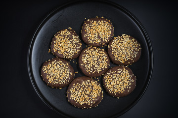 Peanut chocolate cookies
