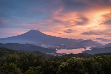 Fototapeta na wymiar Mountain Fuji with sunset sky and Kawakuchiko lake in summer