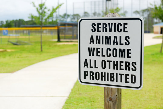 Service Animals Welcome Sign