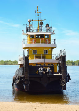 Old river tug boat (pushboats) on river