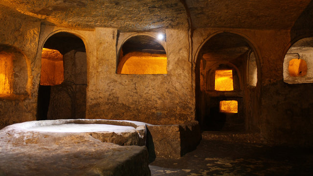 Cripta Medieval bajo Iglesia de San Cataldus en Rabat, Malta