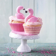 Flamingo cup cakes