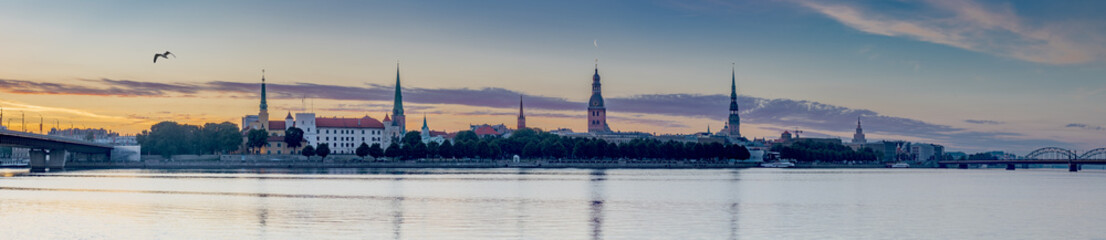 Obraz premium Medieval churches and buildings in historical center of Riga city, Latvia