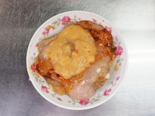 Taiwanese Meatball - A popular Taiwan food          