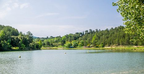 Lac de la Cavayère, Carcassonne, Aude, occitanie, France.