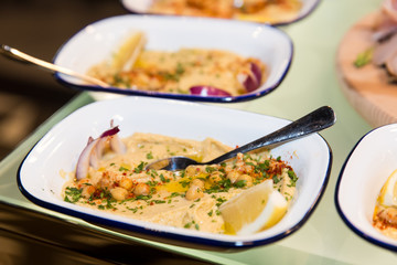 humus with spices