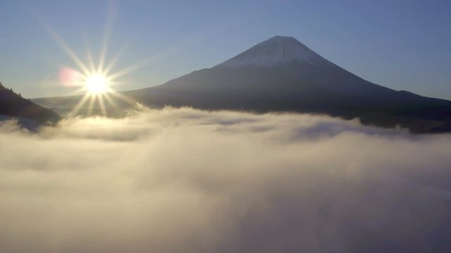 Sunrise over Lake Shoji and Mt Fuji, Fuji Hazone Izu National Park, Japan
