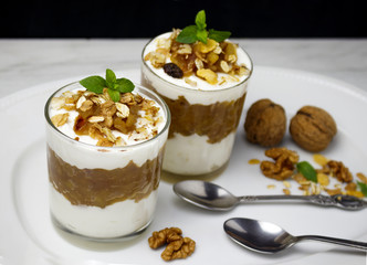 delicious apple dessert