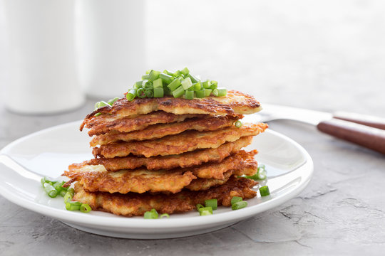 Potato pancakes, Ukrainian dish deruny