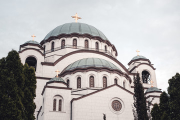 Fototapeta na wymiar Saint Sava Temple in Belgrade, Serbia