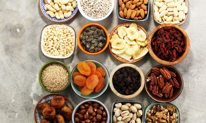Composition with dried fruits and assorted healthy nuts