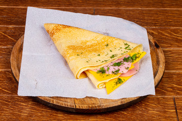 Pancake with ham