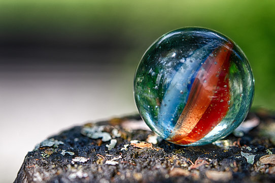 Bunte Glasmurmel