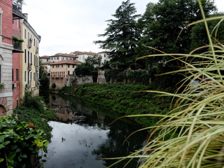 Fototapeta na wymiar View to the Italian river in Vicenza