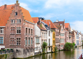 Fototapeta na wymiar Canal in Gent with old houses, Belgium