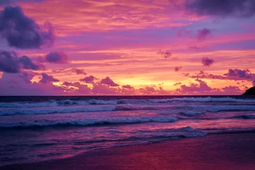 Foto auf Acrylglas Meer / Sonnenuntergang Schöne Landschaft. Sonnenuntergang am Meeresufer.