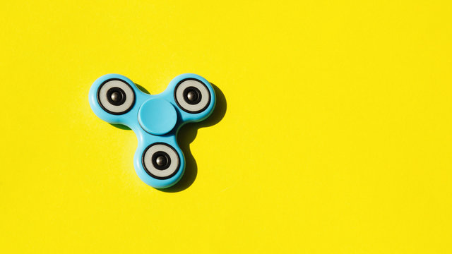Fidget spinner