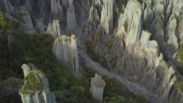 Aerial Rise Over Amazing Putangirua Pinnacles In New Zealand, 4k 