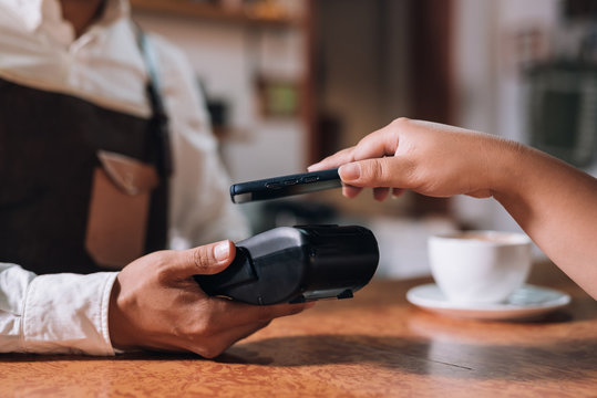 Mobile and contactless payment in cafeteria