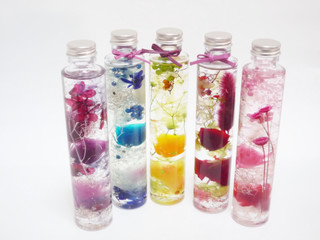 カラフルなハーバリウム