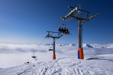 Fototapeta na wymiar Ski lift in Gudauri, Georgia