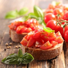 bruschetta with tomato and basil