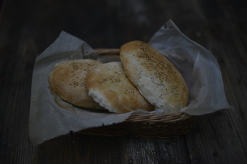 cestino con pane 