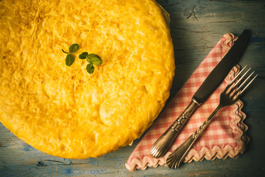 Spanish omelette with potato and egg