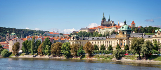 Fototapeta premium Panorama of Prague castle and the Vltava river, Czech Republic