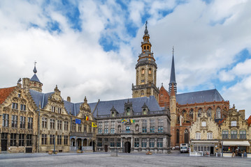 Naklejka na ściany i meble Main market square, Veurne, Belgium