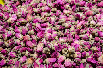 Dried rose buds for use in cooking.