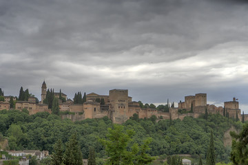 Fototapeta na wymiar hermosas vistas del mayor monumento árabe de Andalucía, la alhambra de Granada
