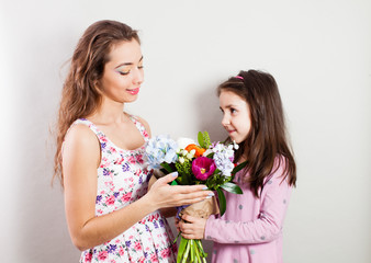 Fototapeta na wymiar The spring bouquet for mom