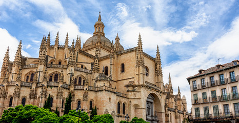 Fototapeta premium Vista catedral de segovia
