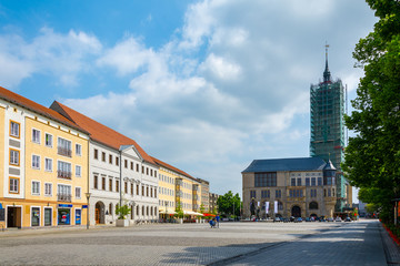 Fototapeta na wymiar marketplace and townhall in Dessau 