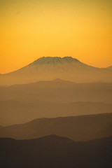 Fototapeta na wymiar Mt Saint Helens Sunset 2