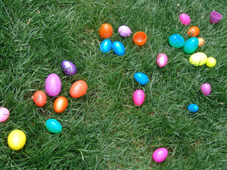 Fototapeta na wymiar Easter Eggs Grass