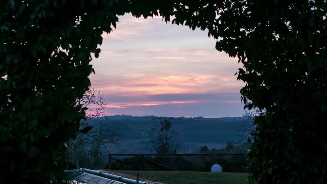 4K Timelapse Cloudy Sunset in the beautiful Tuscany