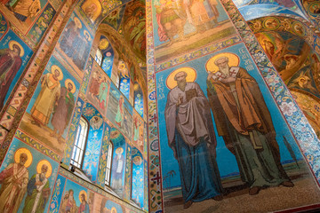Obraz premium RUSSIA, SAINT PETERSBURG - AUGUST 18, 2017: Interior of Church of the Savior on Spilled Blood in Saint Petersburg, Russia