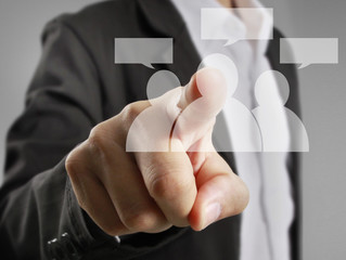 Hand touch virtual icon of social network