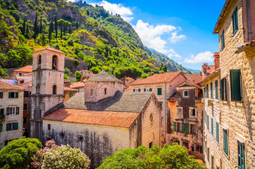 Obraz premium Beautiful narrow streets of old town Kotor, Montenegro.