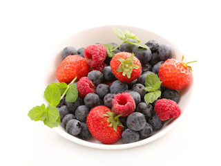 assorted berry fruit