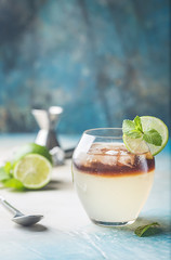 Refreshing layer cocktail