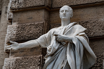 Marble roman statue: Cicero Cicerone - obrazy, fototapety, plakaty
