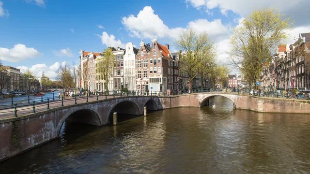 Holland, Amsterdam, Keizersgracht and Leidesegracht canals and typical Amsterdam style houses