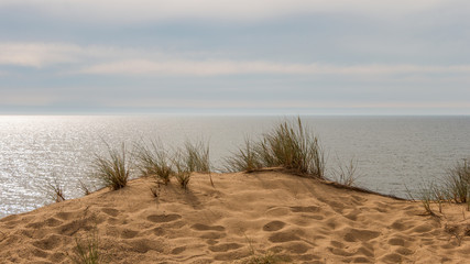Fototapeta na wymiar Rotes Kliff auf Sylt, wunderschöner Sandstrand