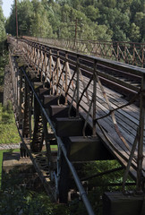 Fototapeta na wymiar Stary most kolejowy