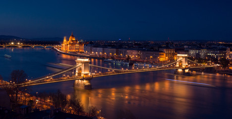 Fototapeta na wymiar Night cityscape of Budapest