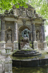 Fototapeta na wymiar Medici Fountain