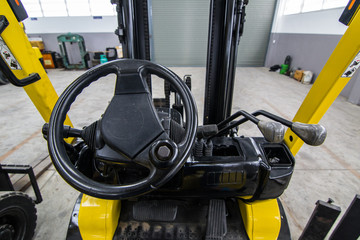steering wheel control and Cabin forklift © dekliyngkaea